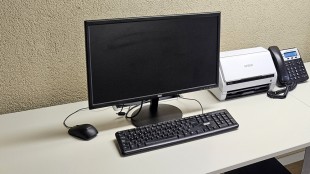 Monitor con teclado